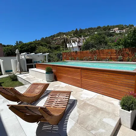 Villa Rei M&m- Sea View, Swimming Pool & Jacuzzi