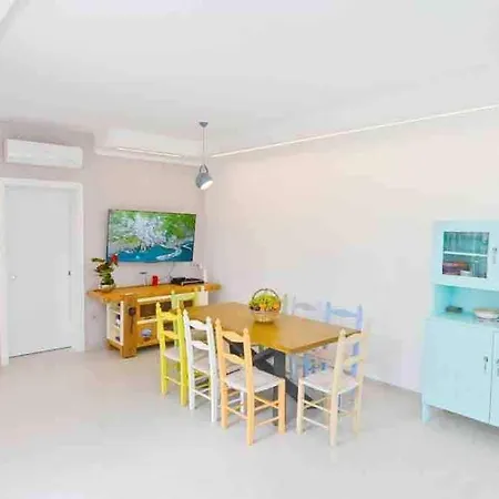 Rei M&m- Sea View, Swimming Pool & Jacuzzi Costa Rei