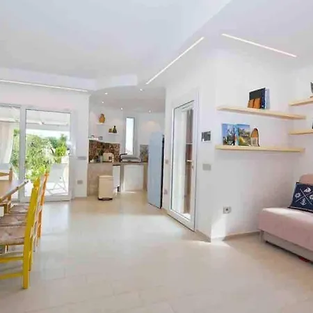 Rei M&m- Sea View, Swimming Pool & Jacuzzi Costa Rei