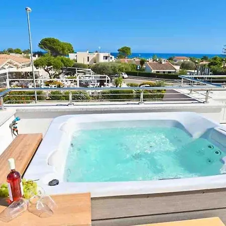 Rei M&m- Sea View, Swimming Pool & Jacuzzi * Costa Rei