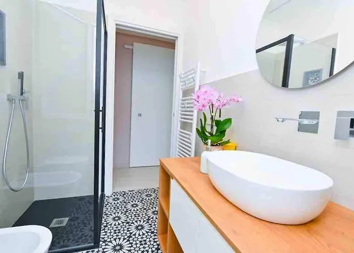 Rei M&m- Sea View, Swimming Pool & Jacuzzi Costa Rei