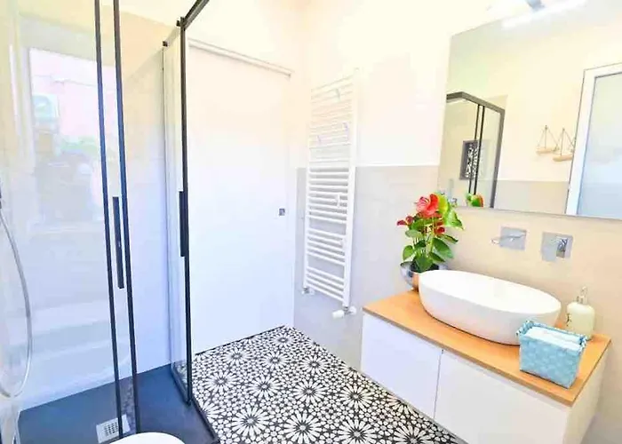 Rei M&m- Sea View, Swimming Pool & Jacuzzi Costa Rei