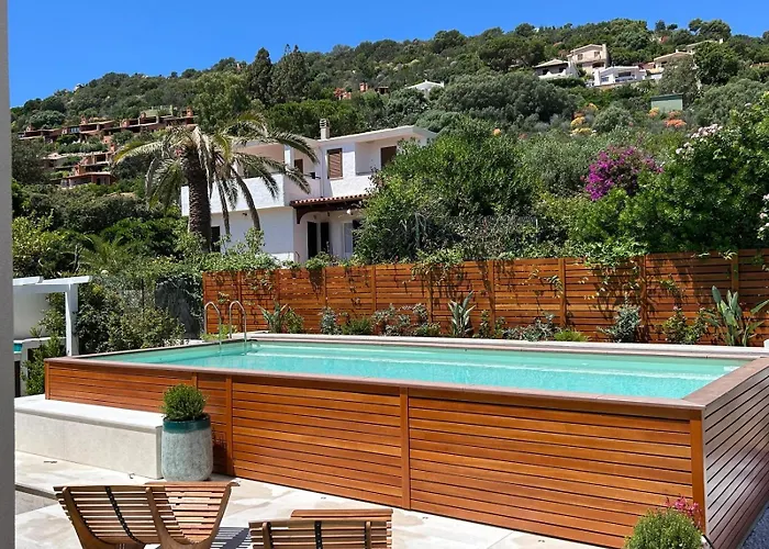Villa Rei M&m- Sea View, Swimming Pool & Jacuzzi *